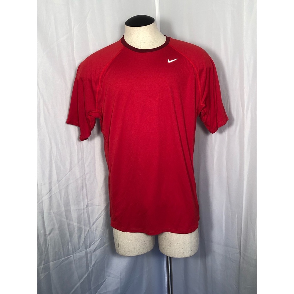 Nike Dri-Fit Red Short Sleeve Shirt XL